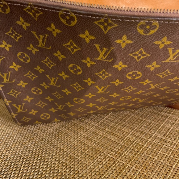 Authentic LV Vintage document Holder - Picture 13 of 16